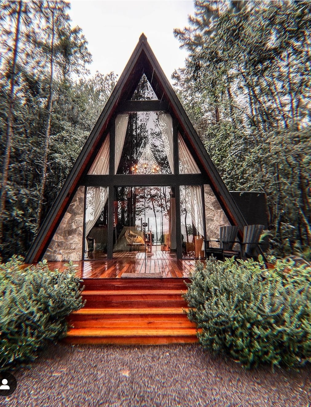 Pre-Fabricated V-Shape Villa — view 2